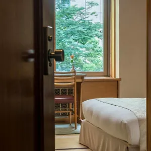Hotel Hilltop